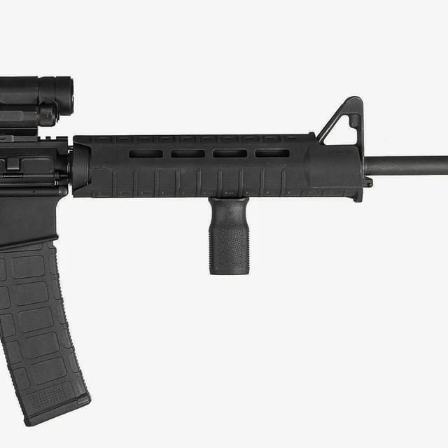 Magpul MOE SL Hand Guard, Mid-length – AR15/M4 6 Magpul MOE SL Hand Guard, Mid-length – AR15/M4 - Image 4